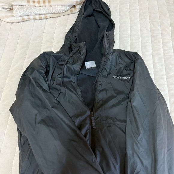 Columbia Black Windbreaker Jacket - Picture 1 of 4